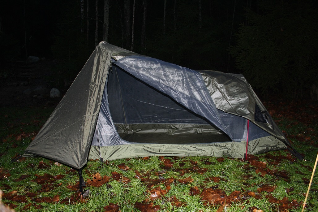 Ferrino light tent 2