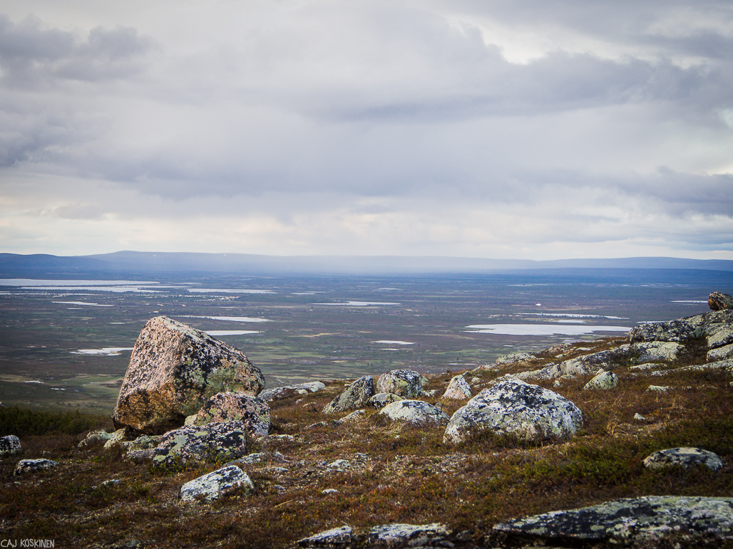 Pöyrisjärvi näkyy kuvassa aivan vasemmassa reunassa. Kuva Jierstivaaralta.