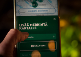 Retkikompassi-palveluun voi lisätä merkintöjä helposti Kuva: Terhi Ilosaari