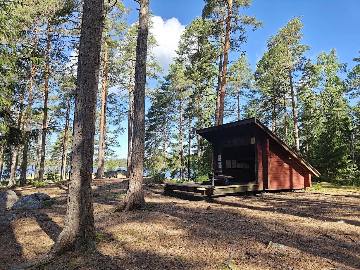 Laavu im Teijo-Nationalpark