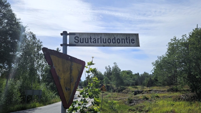 N ill Kallioilla Kuivattiin Silakkaa Nyt Nautitaan Kivasta n-ill-kallioilla-kuivattiin-silakkaa-nyt-nautitaan-kivasta